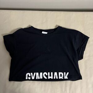 🖤 GYMSHARK Black Crop Tee – Size L 🖤